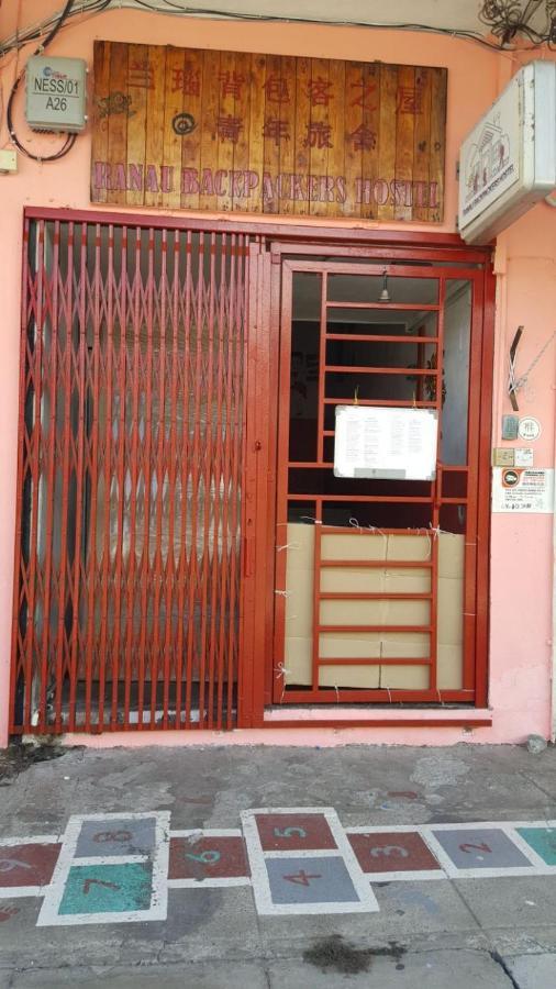 Ranau Backpackers Hostel Екстериор снимка